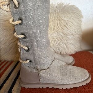 UGG Women's Harbor Grey Lace Up Detail Boot Boots Size 6 Perfect Condition